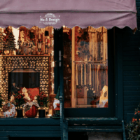 Last-Minute Holiday Merchandising Tips